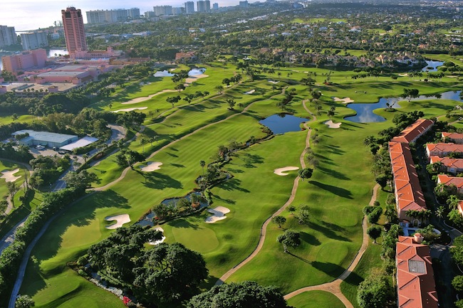 Why We Love South Florida Golf Course Homes (And You Should, Too